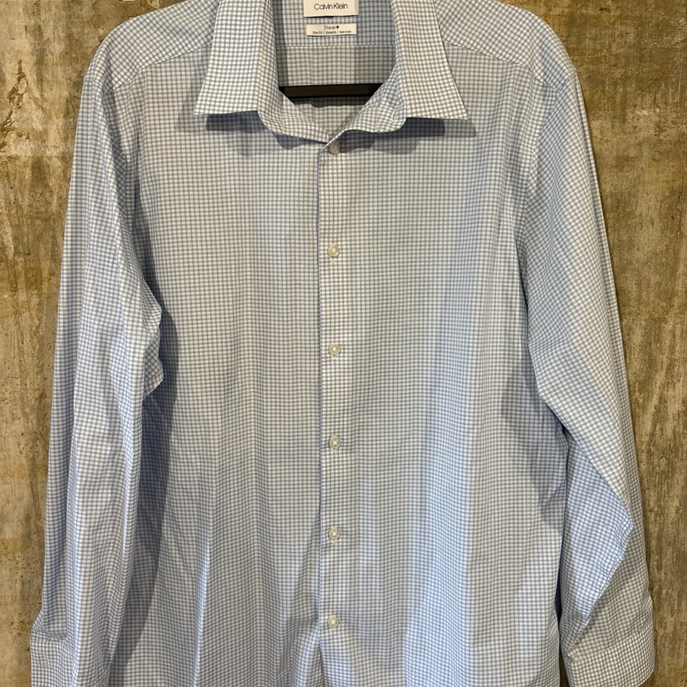 Calvin Klein Men's Light Blue Gingham Shirt 16.5 32/33